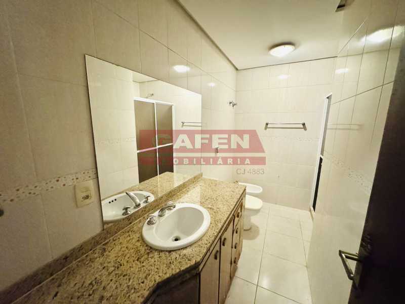 Apartamento para alugar com 3 quartos, 200m² - Foto 8