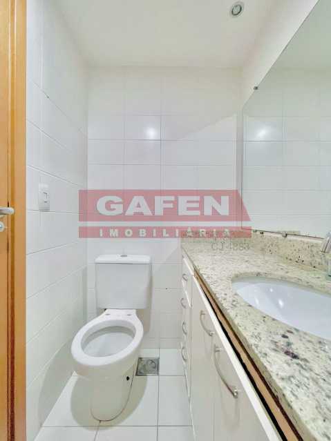 Apartamento à venda com 2 quartos, 68m² - Foto 13