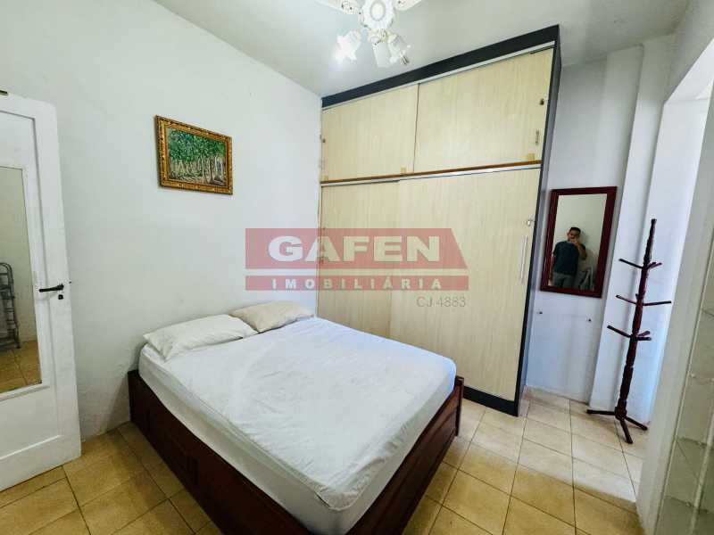 Apartamento à venda com 2 quartos, 70m² - Foto 11