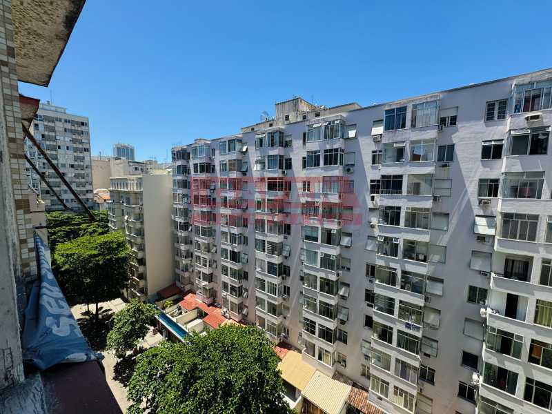 Apartamento à venda com 2 quartos, 70m² - Foto 29