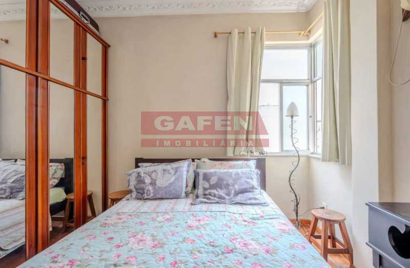 Apartamento à venda com 2 quartos, 70m² - Foto 3