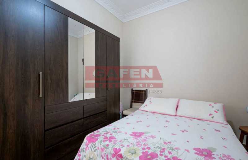 Apartamento à venda com 2 quartos, 70m² - Foto 7