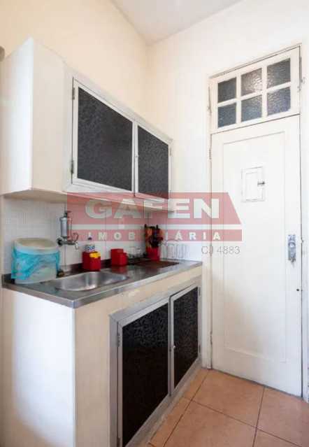 Apartamento à venda com 2 quartos, 70m² - Foto 14