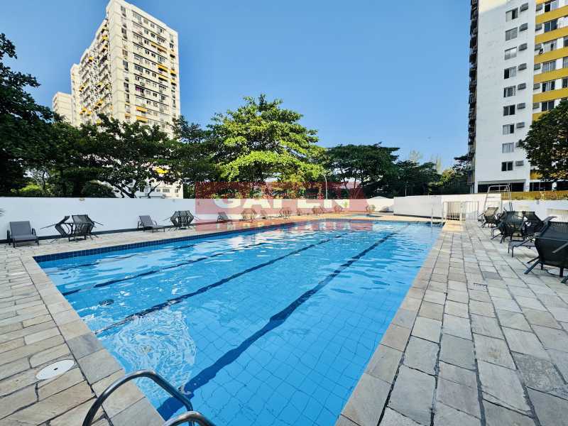 Apartamento para alugar com 2 quartos, 66m² - Foto 2