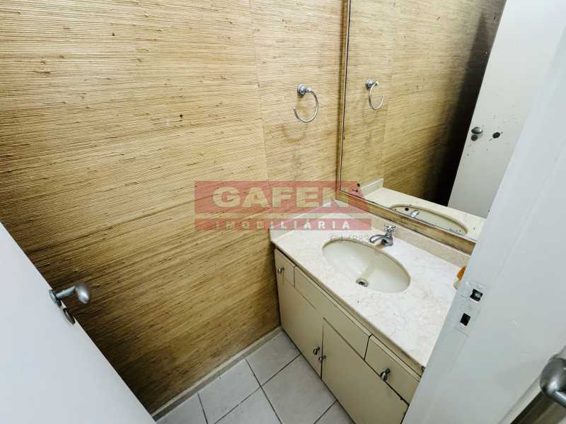 Apartamento para alugar com 3 quartos, 135m² - Foto 12