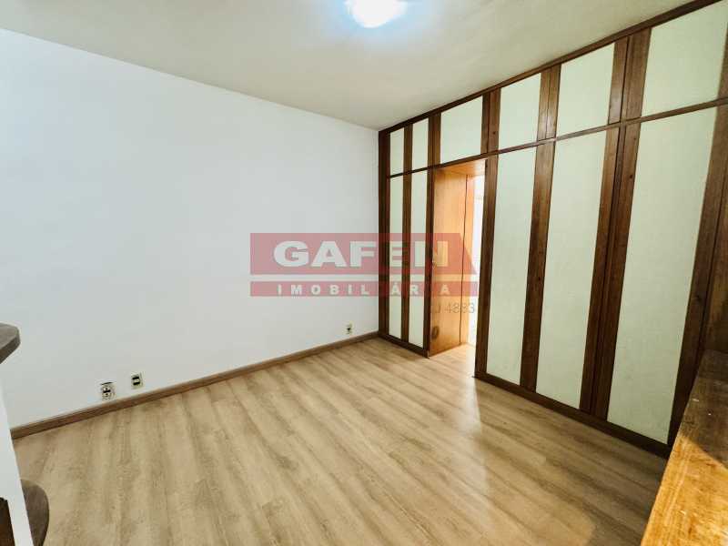 Apartamento para alugar com 3 quartos, 135m² - Foto 19