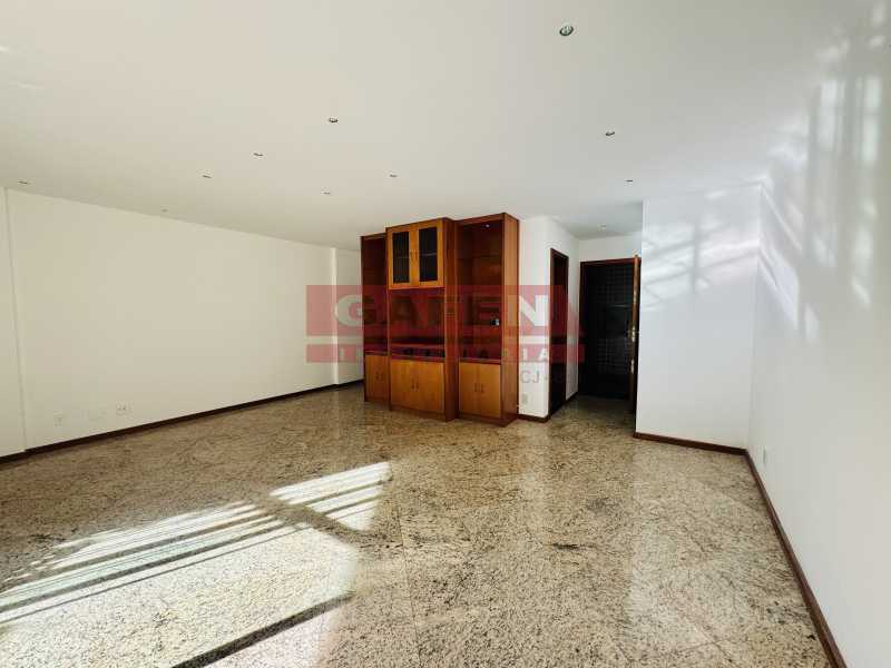 Apartamento para alugar com 4 quartos, 130m² - Foto 6