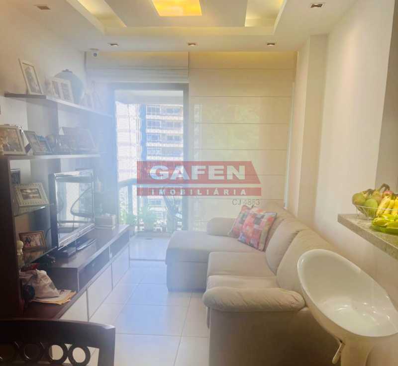Apartamento à venda com 2 quartos, 79m² - Foto 1