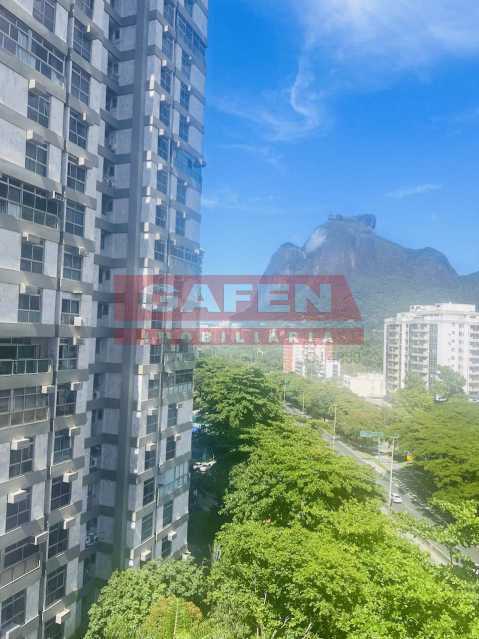 Apartamento à venda com 2 quartos, 79m² - Foto 9