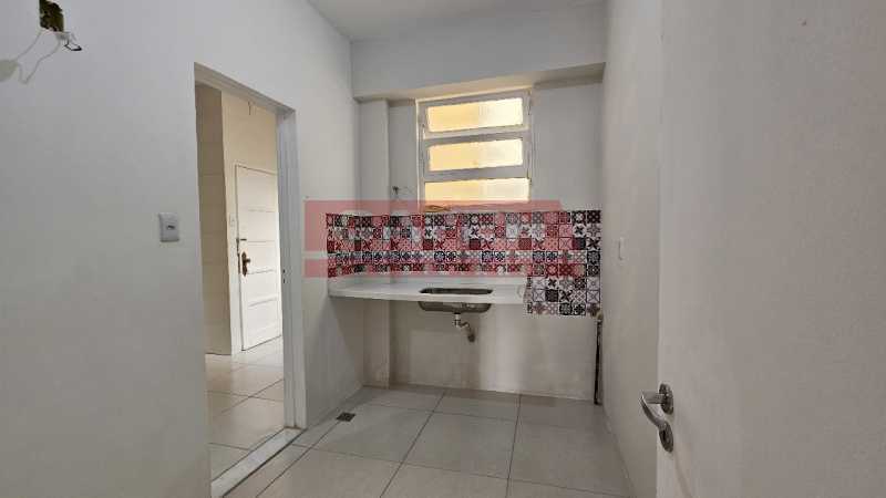 Apartamento à venda com 3 quartos, 80m² - Foto 13