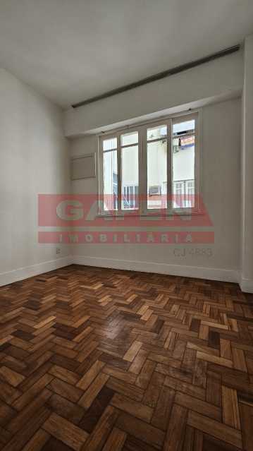 Apartamento à venda com 3 quartos, 80m² - Foto 4