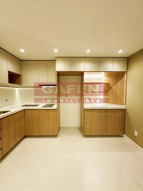 Apartamento à venda com 2 quartos, 55m² - Foto 17