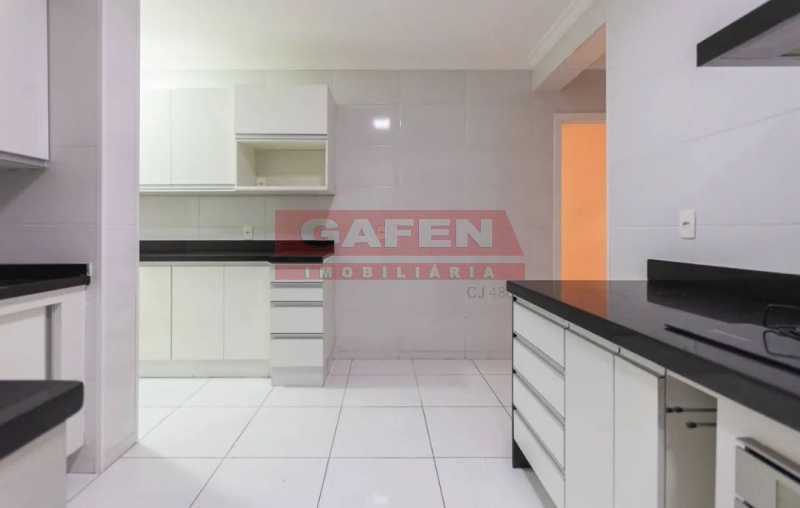 Apartamento para alugar com 3 quartos, 193m² - Foto 9