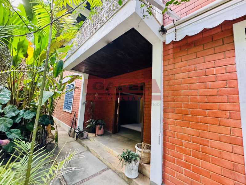 Casa à venda com 4 quartos, 350m² - Foto 9