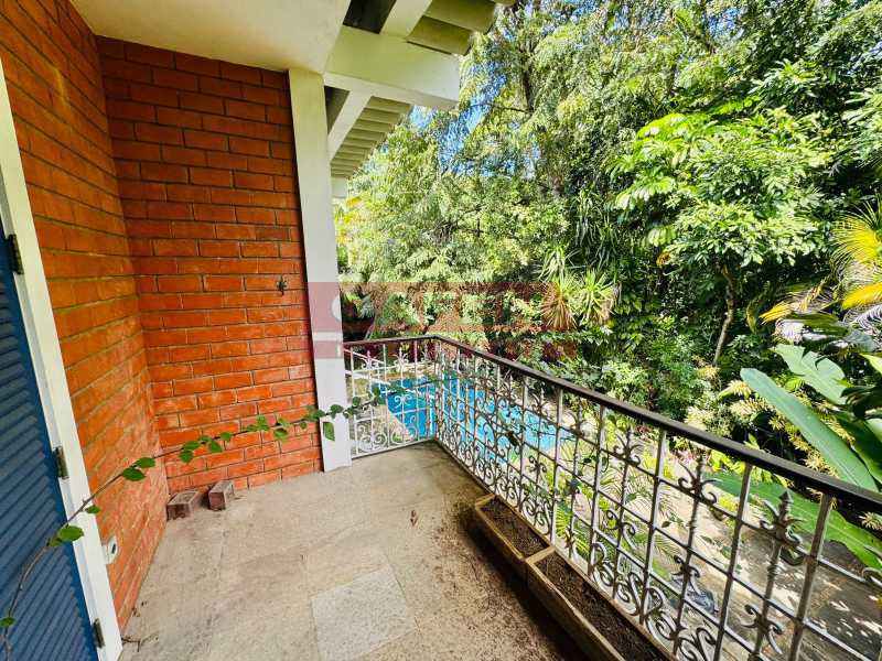 Casa à venda com 4 quartos, 350m² - Foto 6