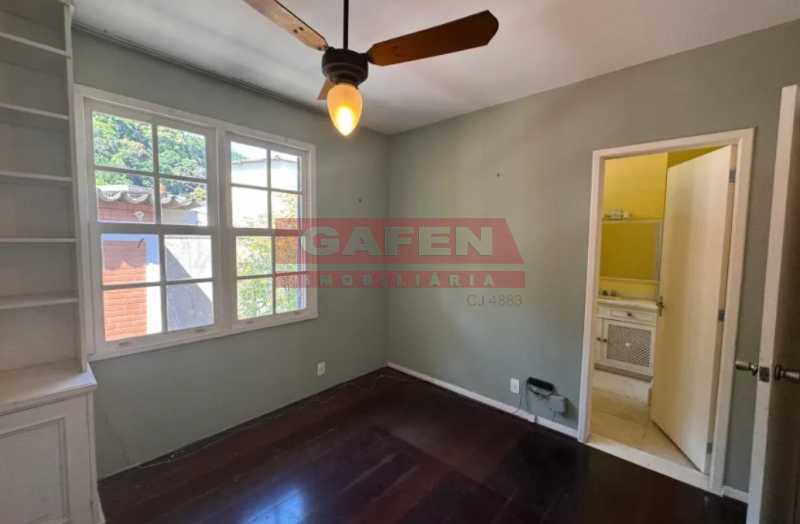 Casa à venda com 4 quartos, 350m² - Foto 16