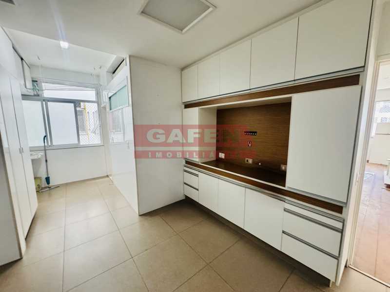 Apartamento para alugar com 2 quartos, 116m² - Foto 25
