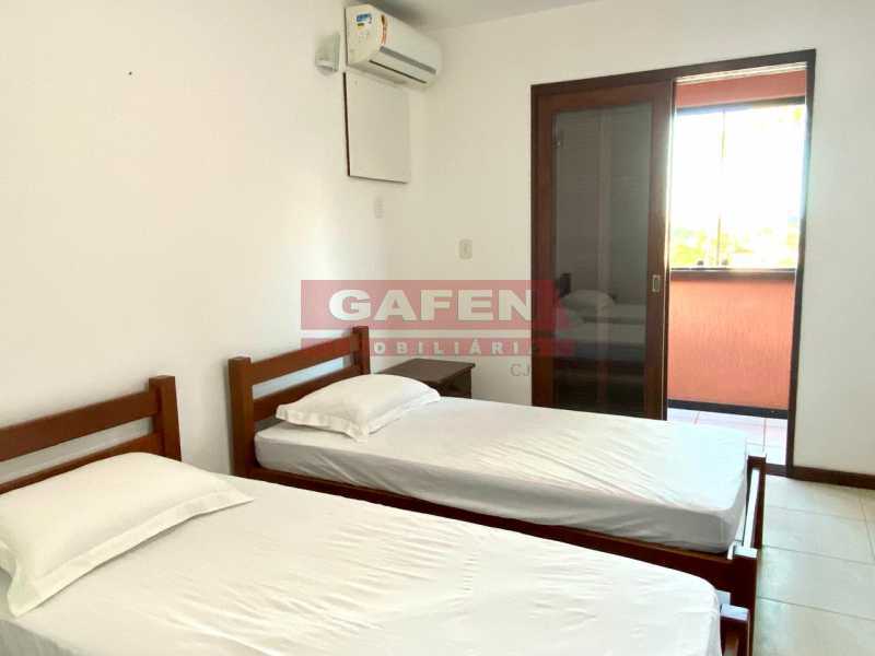 Casa à venda com 9 quartos, 430m² - Foto 17