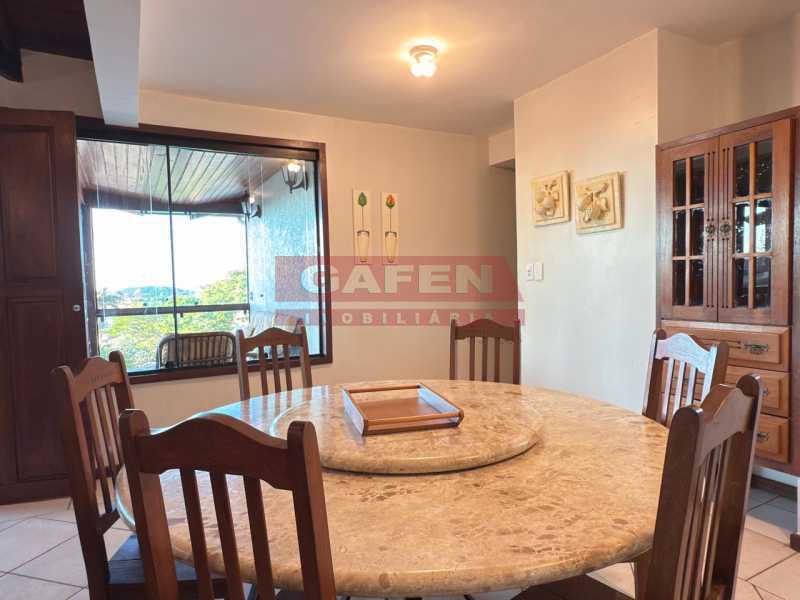 Casa à venda com 9 quartos, 430m² - Foto 14