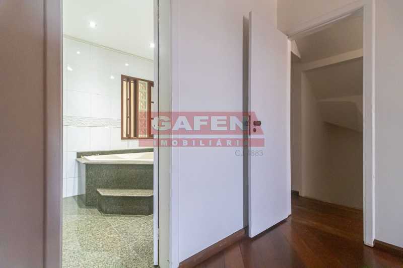 Casa de Condomínio à venda com 3 quartos, 241m² - Foto 21