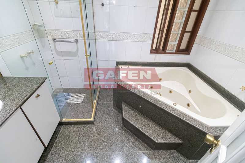 Casa de Condomínio à venda com 3 quartos, 241m² - Foto 23