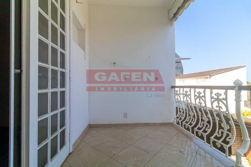 Casa de Condomínio à venda com 3 quartos, 241m² - Foto 27