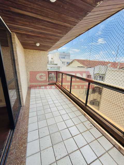 Apartamento, 3 quartos, 139 m² - Foto 1