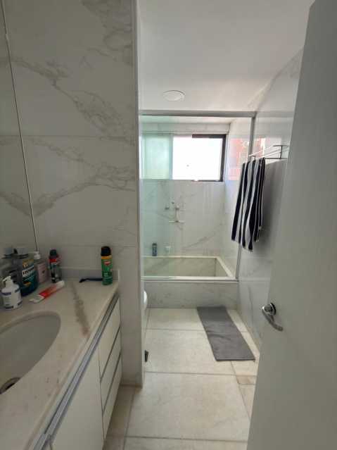 Apartamento, 4 quartos, 250 m² - Foto 12