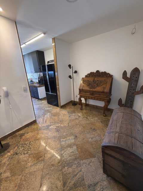 Apartamento, 4 quartos, 250 m² - Foto 18