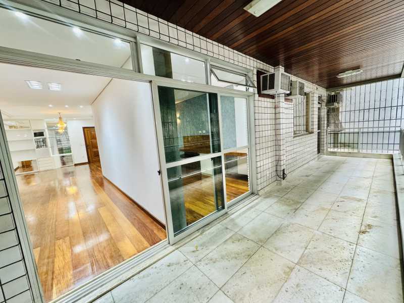 Apartamento, 3 quartos, 156 m² - Foto 6
