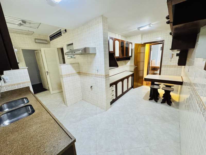 Apartamento, 3 quartos, 156 m² - Foto 23