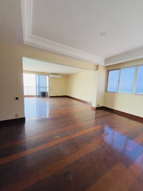 Cobertura, 4 quartos, 390 m² - Foto 16