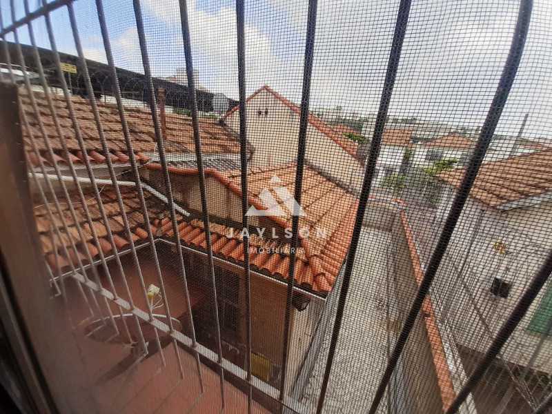 Casa à venda com 6 quartos, 135m² - Foto 16