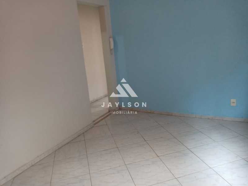 Apartamento à venda com 2 quartos, 60m² - Foto 9