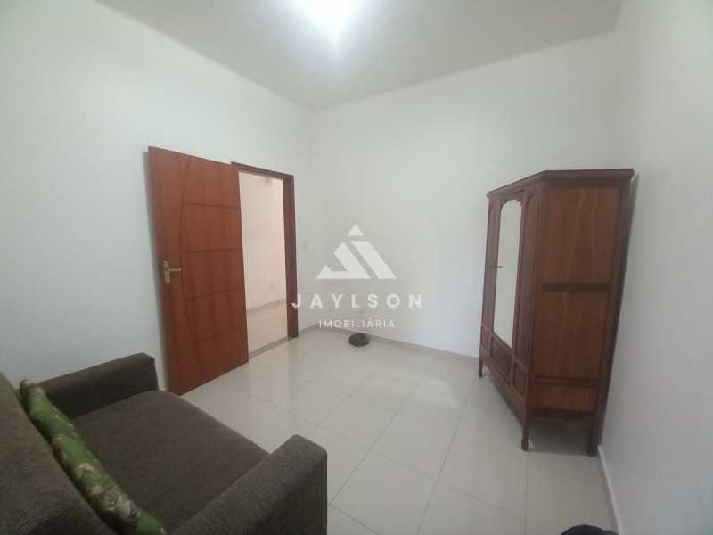 Apartamento à venda com 2 quartos, 85m² - Foto 11