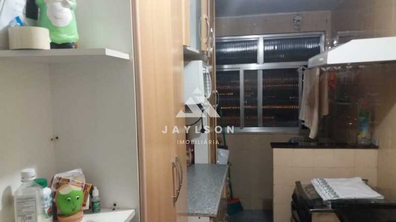 Apartamento à venda com 2 quartos, 50m² - Foto 13