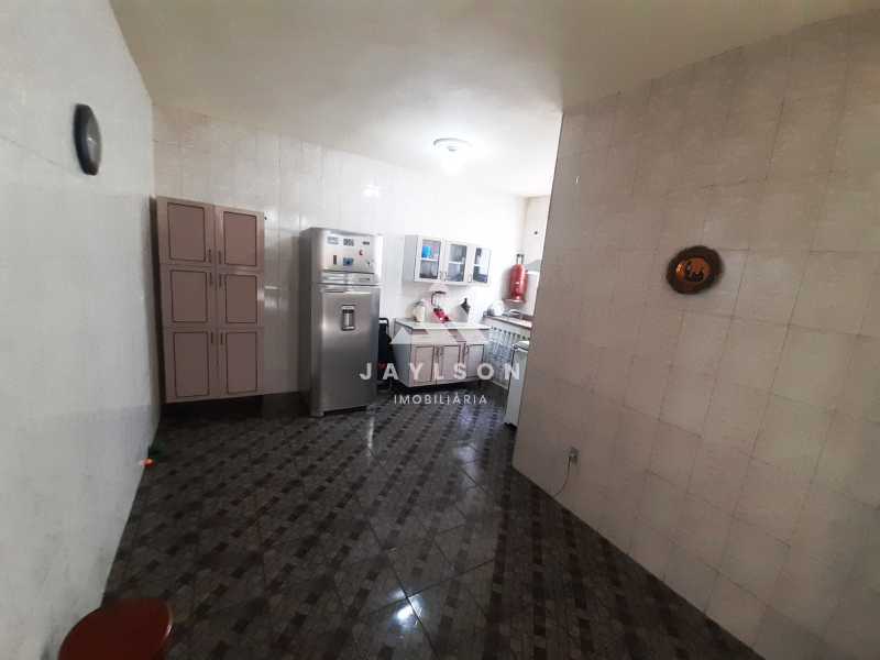 Casa à venda com 2 quartos, 135m² - Foto 20