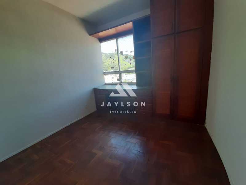 Apartamento à venda com 3 quartos, 96m² - Foto 6