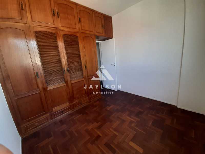 Apartamento à venda com 3 quartos, 96m² - Foto 8