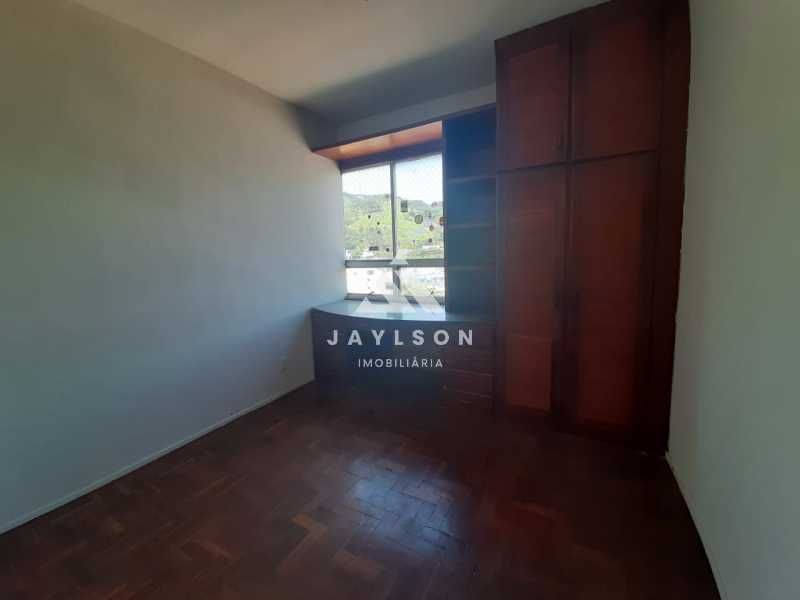 Apartamento à venda com 3 quartos, 96m² - Foto 5