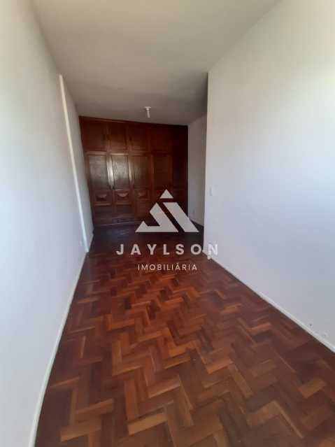 Apartamento à venda com 3 quartos, 96m² - Foto 7