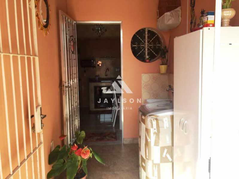 Casa à venda com 3 quartos, 300m² - Foto 6