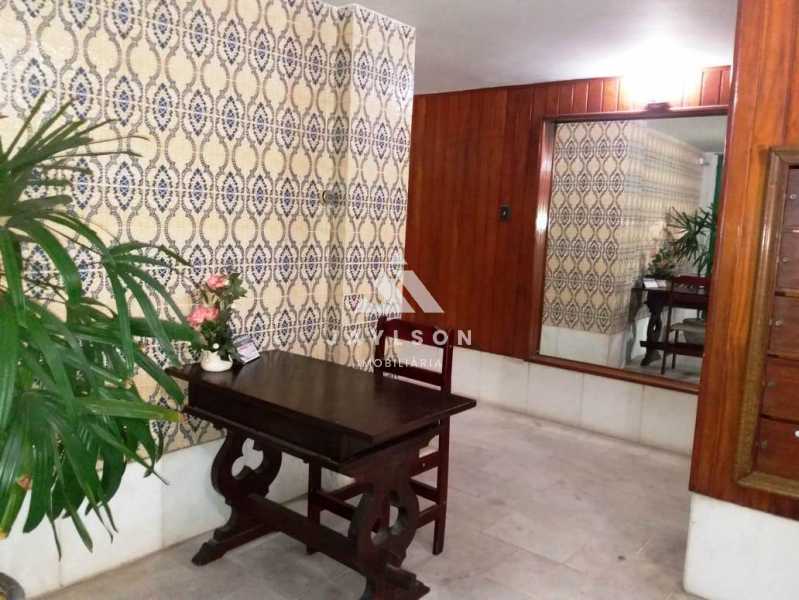 Apartamento à venda com 2 quartos, 90m² - Foto 14