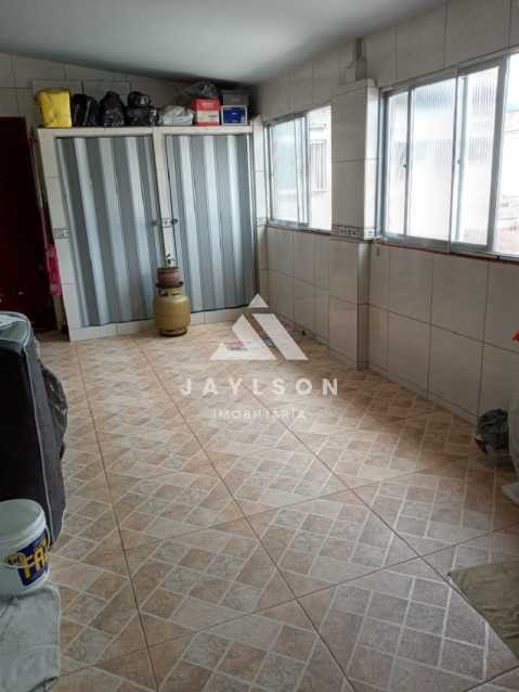 Apartamento à venda com 2 quartos, 42m² - Foto 19