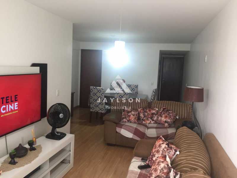 Apartamento à venda com 3 quartos, 110m² - Foto 1