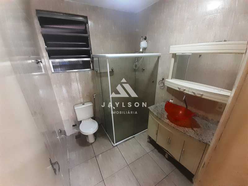 Apartamento à venda com 2 quartos, 63m² - Foto 3