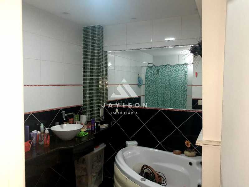 Apartamento à venda com 2 quartos, 130m² - Foto 18