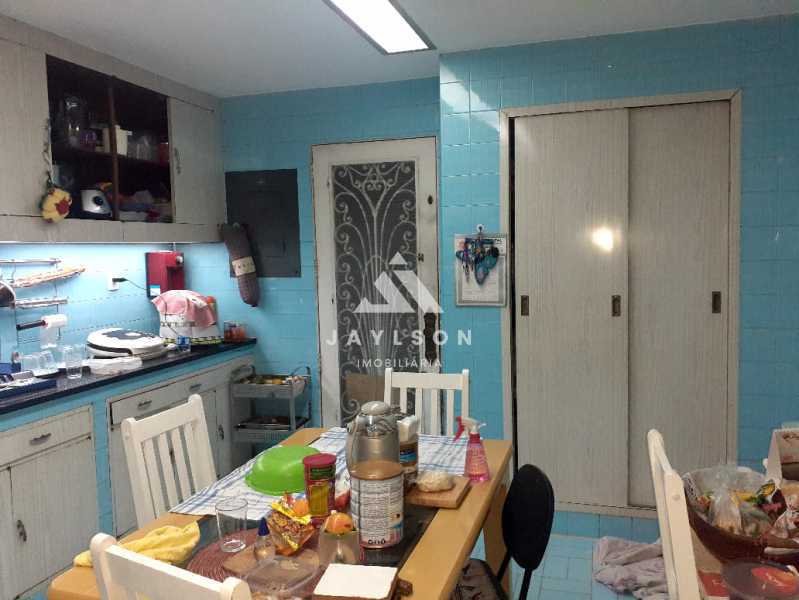 Apartamento à venda com 2 quartos, 130m² - Foto 12