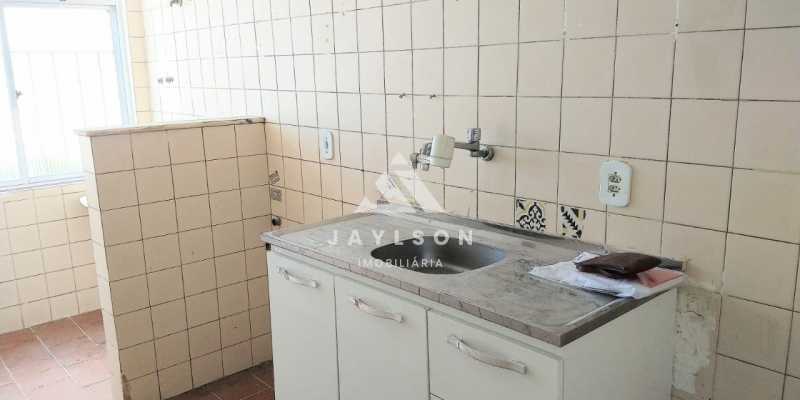 Apartamento à venda com 2 quartos, 60m² - Foto 15