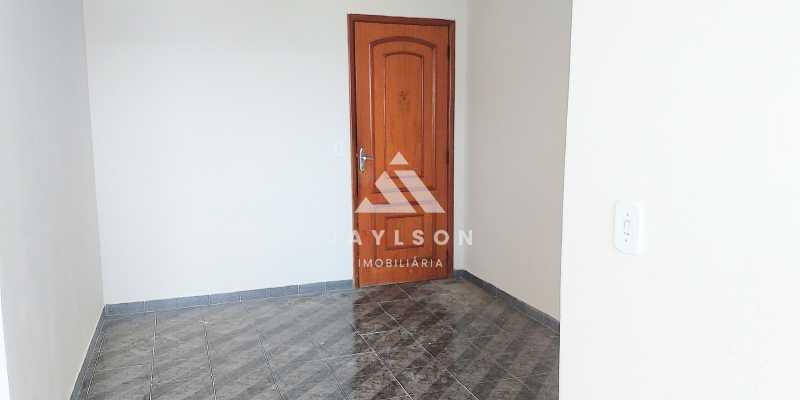 Apartamento à venda com 2 quartos, 60m² - Foto 7